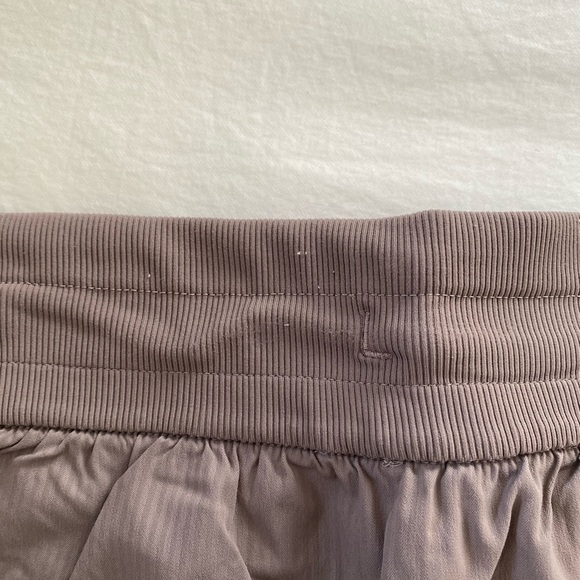 Lululemon Beyond the Studio Jogger - Picture 12 of 14